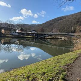 Ferienwohnung Rhein-Lahn، فندق في Fachbach