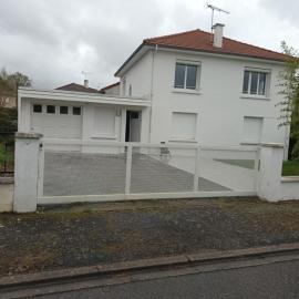 Comfortable studio dans une maison au calme, hotel in Bellerive-sur-Allier
