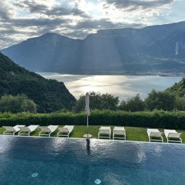 Residence Relais Cà dell'Era – hotel w Tremosine Sul Garda