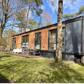 Kindvriendelijk chalet Alpina op de Veluwe, hotel i Doornspijk