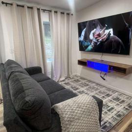 CampRV Lookout Studio Apartment Peaceful Scenic Escape, hotel v destinácii Elkins