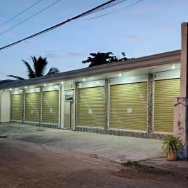 Beach House in Belison, Antique up to 8 with AC, Wi-Fi, Kitchen Fully Furnished, hotel u gradu 'Belison'