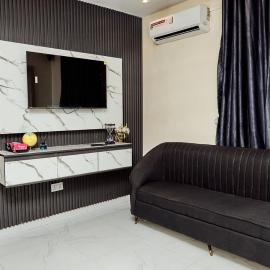 Royalty, hotel sa Ikorodu