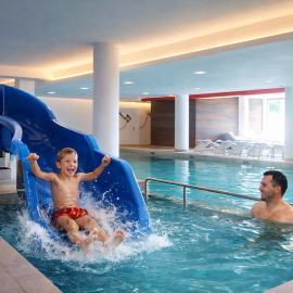 LA TANA - Residence Veronza con piscina, Dolomiti Affitti