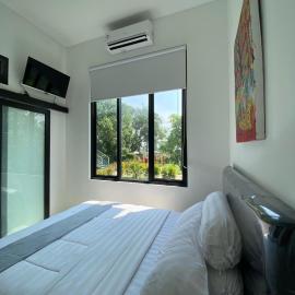 Kampung Febri Resort, hotel di Cibuntu