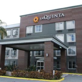 La Quinta by Wyndham Lakeland East، فندق في ليكلاند
