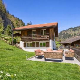Chalet Mountain Love, spectacular views, spacious & luxurious