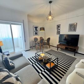 MHouse lease Cascais Spacious 3 BR Family next center, מלון באלקבידצ'ה