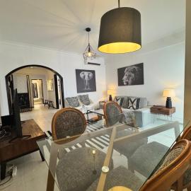 MHouse lease Cascais Spacious 3 BR Family next center, hotel di Alcabideche