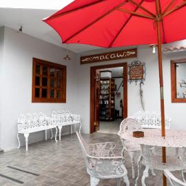Hostal Macaw
