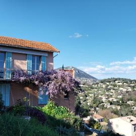 Appartement entre mer et montagne, Hotel in Vence