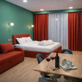 Premium New Gudauri Apartments with Balcony & Gondola Views, hotel in Gudauri