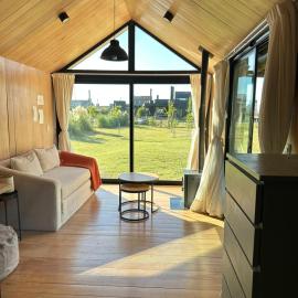 Tiny House Refugio Cálido para 2 personas con Parrilla، فندق في تانديل
