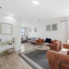 4BR 2Bath Parking 13 Guests