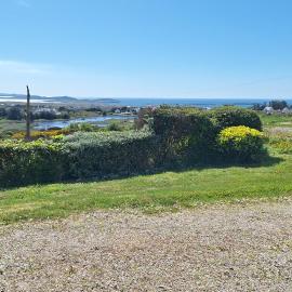 Gweedore Seaview Cottage, hotel i Bun na Leaca
