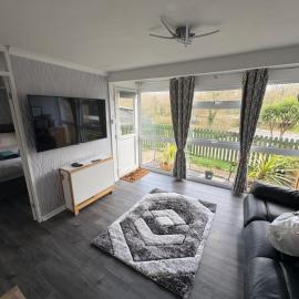 Modern retreat, hotel u gradu Caernarfon