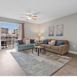 Cozy Retreat on Main St, hotel a Greenville