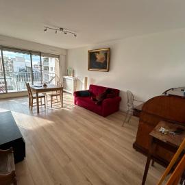 Appartement Vincennes avec balcon, hotel a Vincennes