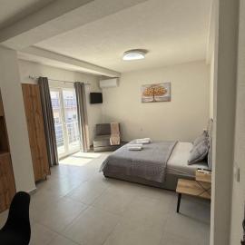 Apolana Apartments, hotel di Negotino