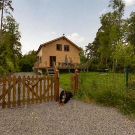 Luxury chalet with sauna in the forest, hotel sa Barvaux