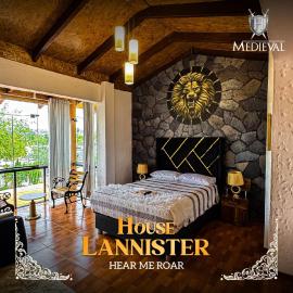 HOTEL MEDIEVAL BOUTiQUE