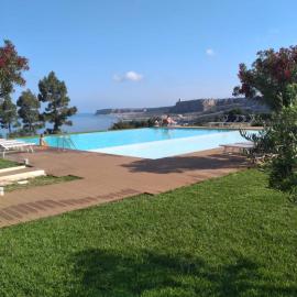 Macari Residence Central Apartment