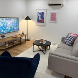 Freshly Renovated 2BR Unit, WiFi, Close to CBD, hotell sihtkohas Prospect
