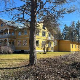 Lokatten Wärdshus, hotel u gradu 'Los'
