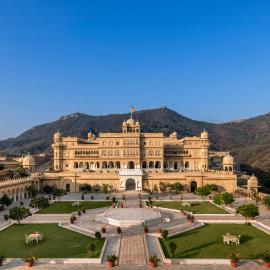Abheygarh, hotel di Khetri