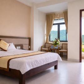 Khách sạn Huân Hạnh, hotel a Hữu Lại