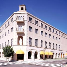 Hotel Livemax Numata Grande, хотел в Numata