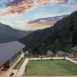 Echor Treehouse Retreat Tandi Jibhi, hotel sa Jibhi