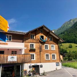 Aktivhostel HängeMatt, hotel en Matt
