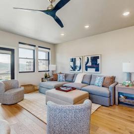 Lakeview Condo with fireplace gas grill & W&D - close to skiing hiking & lake, hotel u gradu Heber City