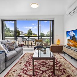 Comfortable 2 Bed Stay with Parking