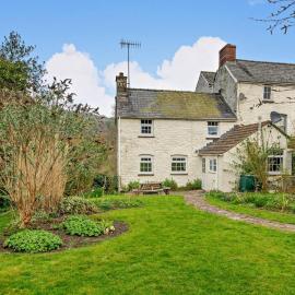 2 Bed in Crickhowell oc-bn052