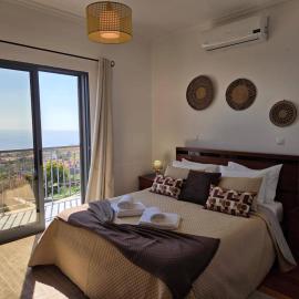Villa Izilda by ESCAPE to Madeira，蓬塔杜索爾的飯店