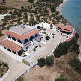 El Mar, hotel v destinácii Kómboi