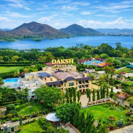 Daksh The Fateh Retreat - near to Fateh Sagar Lake, hotel in Udaipur