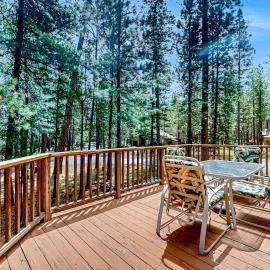 Spacious family home with wraparound deck gas grill and resort amenities