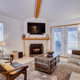 Spacious getaway near town with private hot tub pool access and fast WiFi