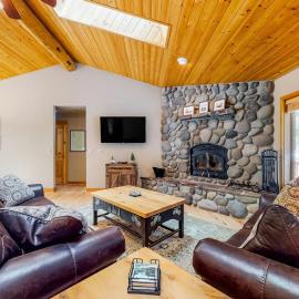 Dog-friendly home with central AC fireplace WiFi washer&dryer, hotel a Sunriver