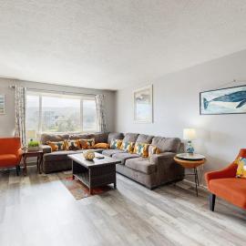Dog-friendly condo by the beach & close to downtown with river views, hotel a Seaside