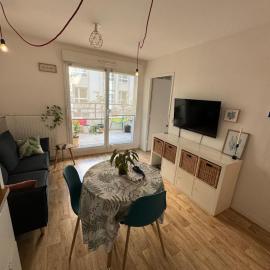 Appartement T2 à Chelles - Paris, CDG & Disneyland à proximité, parking privé