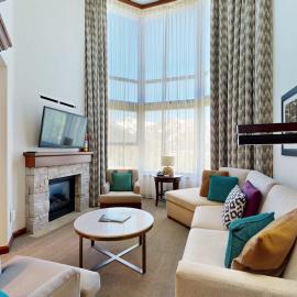 Two units at the Everline Resort & Spa - Ski-in-ski-out fireplace pools & gym