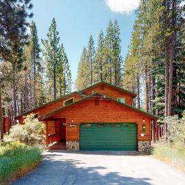 Escape to Mountain Comfort in the Heart of Truckee CA