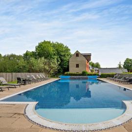 3 Bed in Cirencester oc-77536