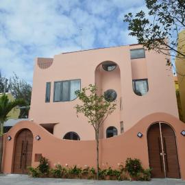 Lucy Studio & Apartments By HUAhomes, hotel in Tân Thành (1)