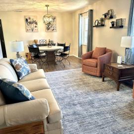 4BR Modern Ranch | Sleeps 8 | Fenced Yard