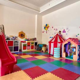 Little Town Family Homestay, hotel i Lukang